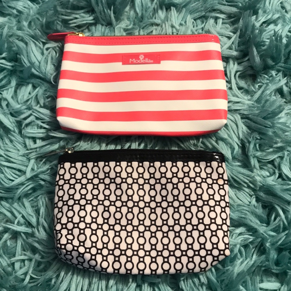 Makeup/cosmetic bags